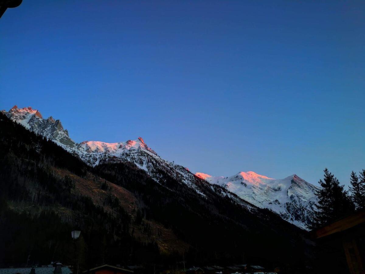 Le Chamoniard Volant Vandrehjem Chamonix Eksteriør billede